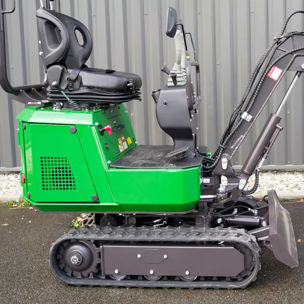 Mini Pelle 900 kg - CP09