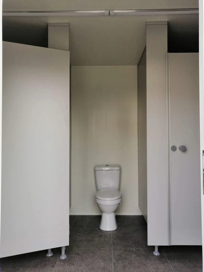 Remorque WC avec WC double 6x2,40 mètres