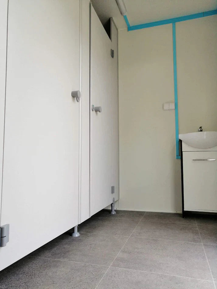 Remorque WC avec WC double 6x2,40 mètres
